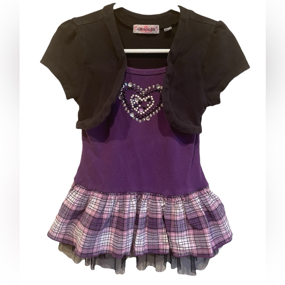 **2 for $20**Girl’s size 5 purple, lavender and black plaid dress w shrug